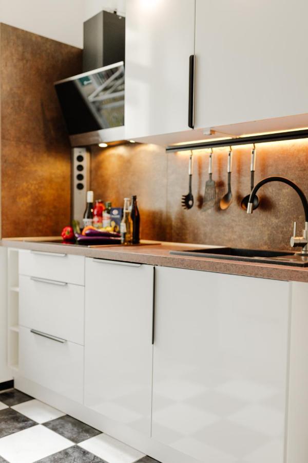 Design Apartment Stadtfeld-Ost Mit Netflix & 2 Schlafzimmern Magdeburk Exteriér fotografie